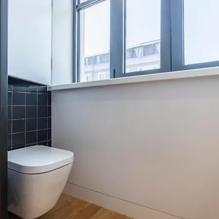 Апартаменти First Avenida Ii Лісабон